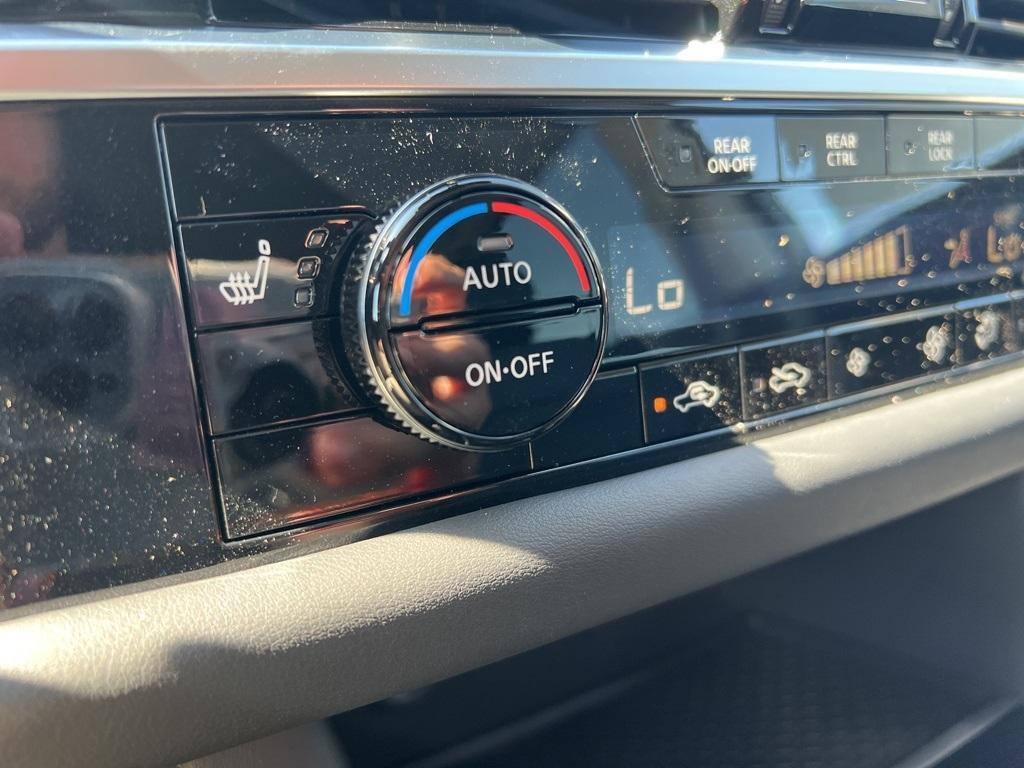 new 2025 Nissan Pathfinder car, priced at $36,729