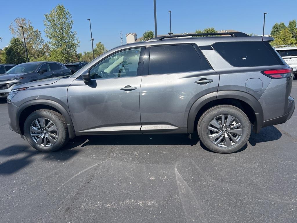 new 2025 Nissan Pathfinder car, priced at $36,729