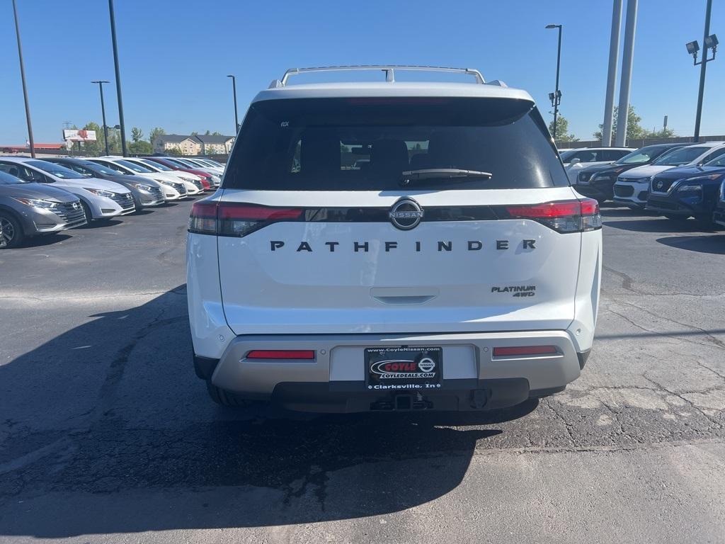 new 2025 Nissan Pathfinder car, priced at $46,723
