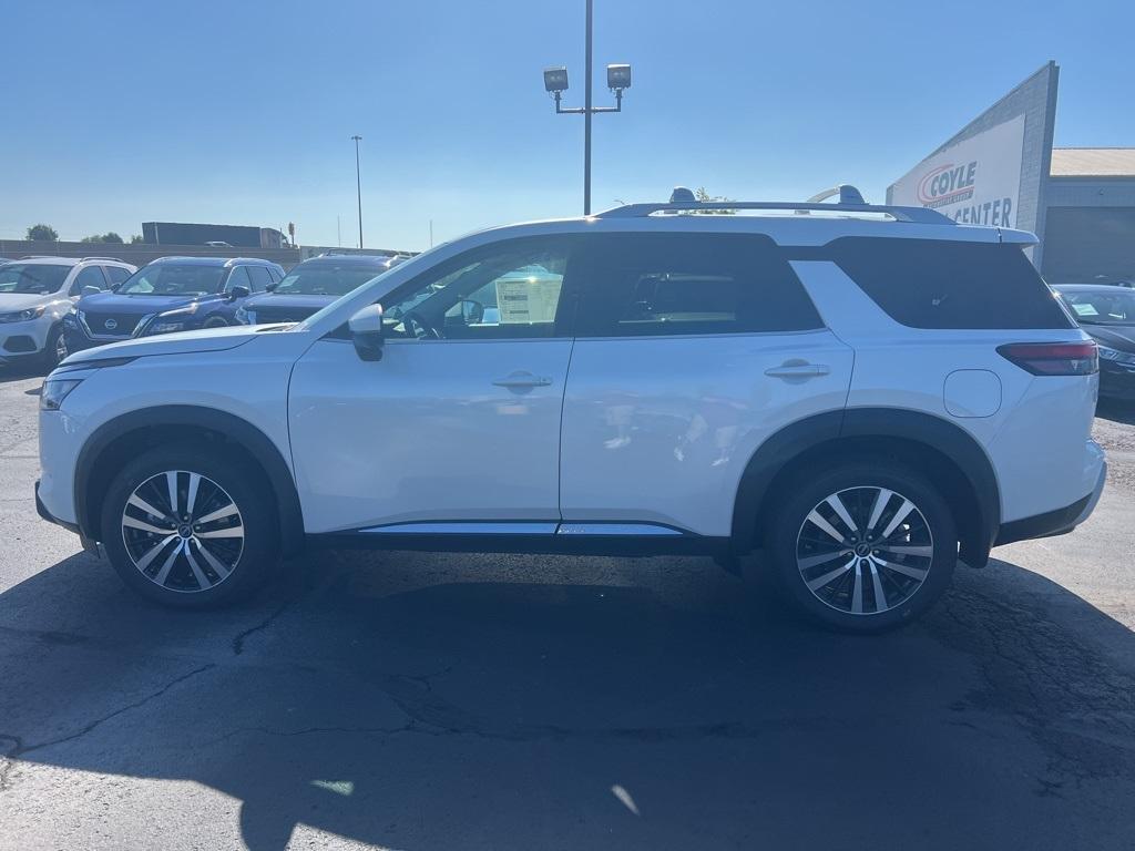new 2025 Nissan Pathfinder car, priced at $46,723