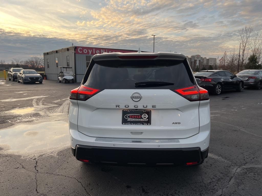 new 2025 Nissan Rogue car