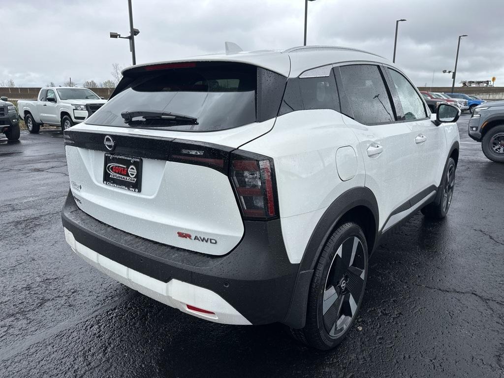 new 2025 Nissan Kicks car, priced at $29,385