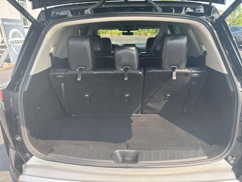 used 2023 Nissan Pathfinder car, priced at $36,259