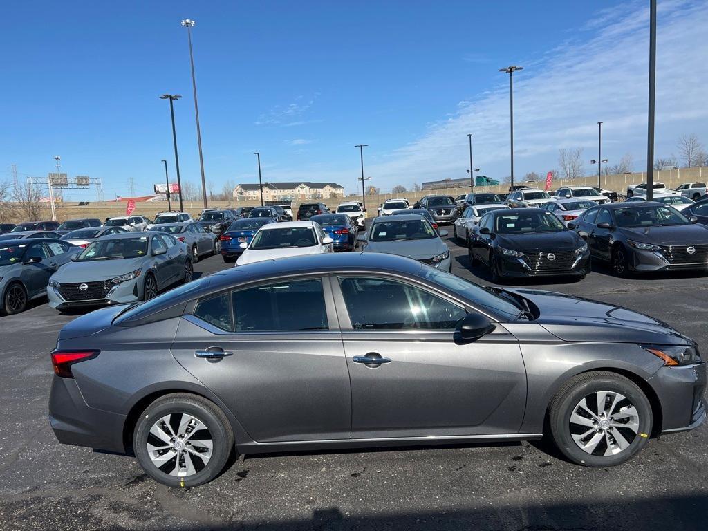 new 2024 Nissan Altima car, priced at $24,683