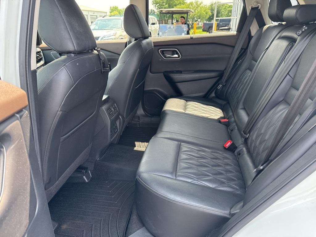 used 2022 Nissan Rogue car, priced at $29,275