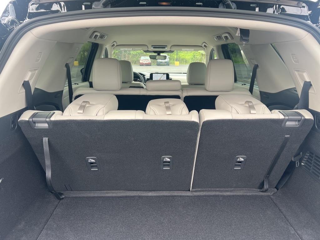 new 2025 Nissan Pathfinder car, priced at $44,484