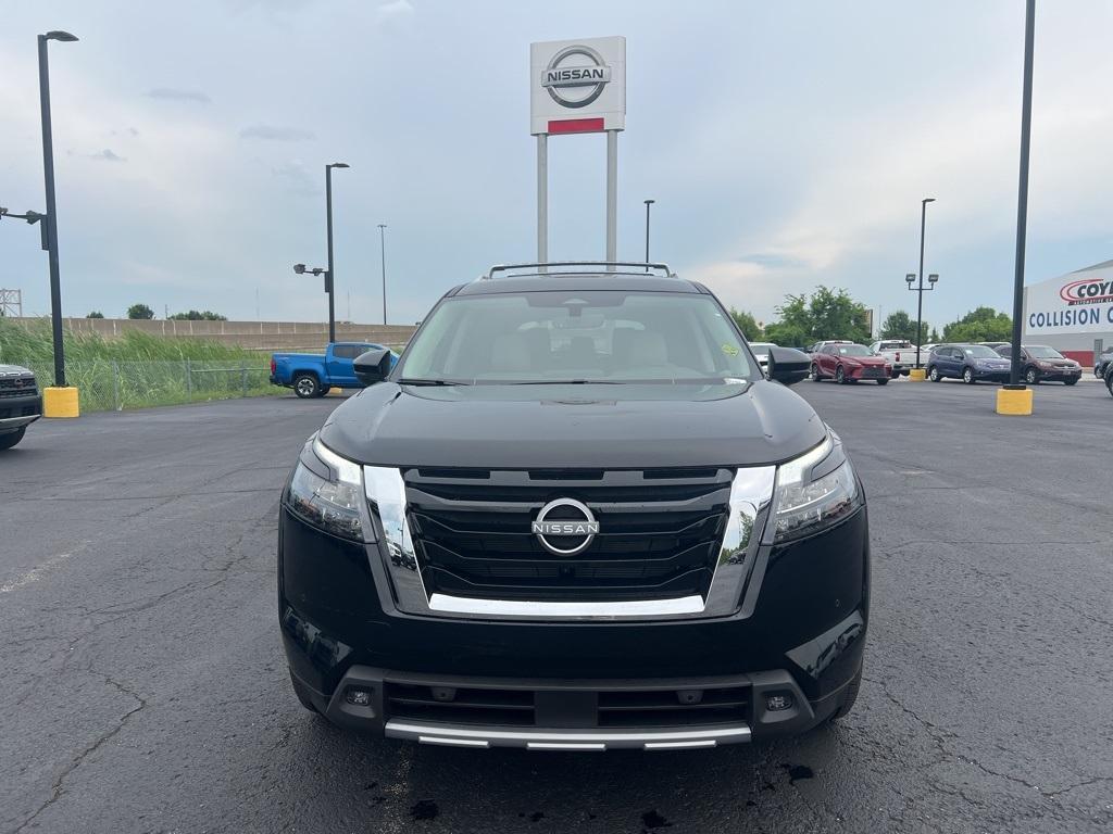 new 2025 Nissan Pathfinder car, priced at $44,484