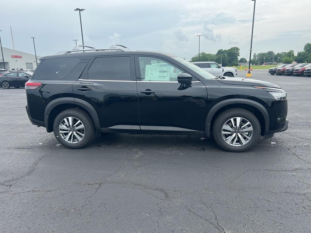 new 2025 Nissan Pathfinder car, priced at $44,484