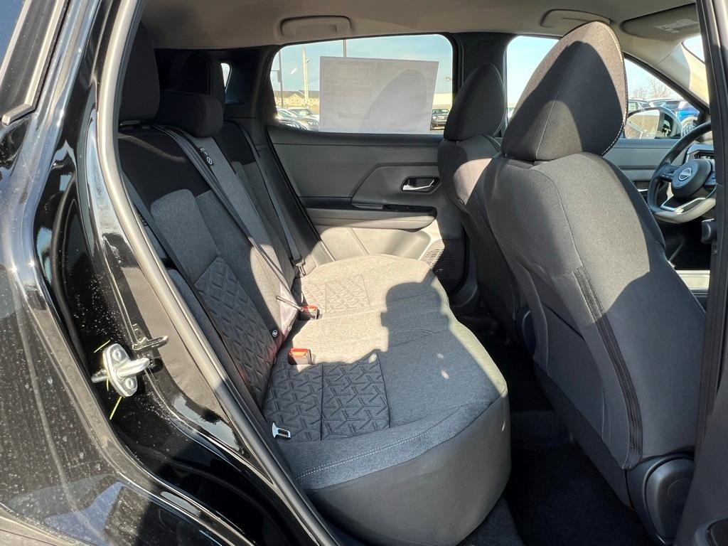 new 2025 Nissan Kicks car, priced at $26,505