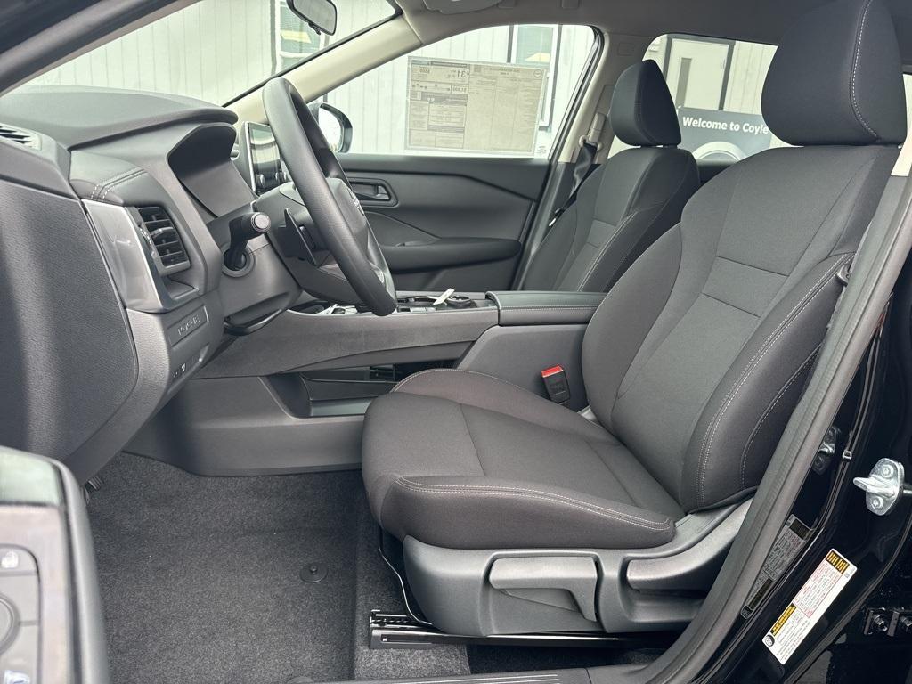 new 2026 Nissan Rogue car, priced at $29,086