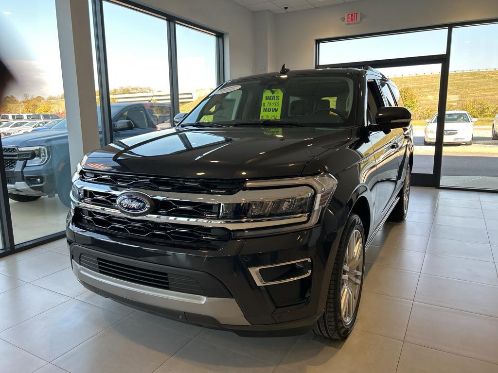 new 2024 Ford Expedition car, priced at $75,296