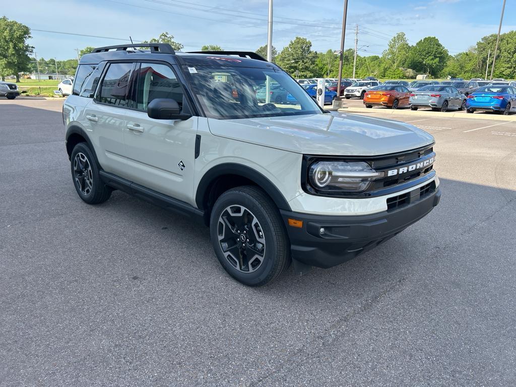 new 2024 Ford Bronco Sport car, priced at $36,712