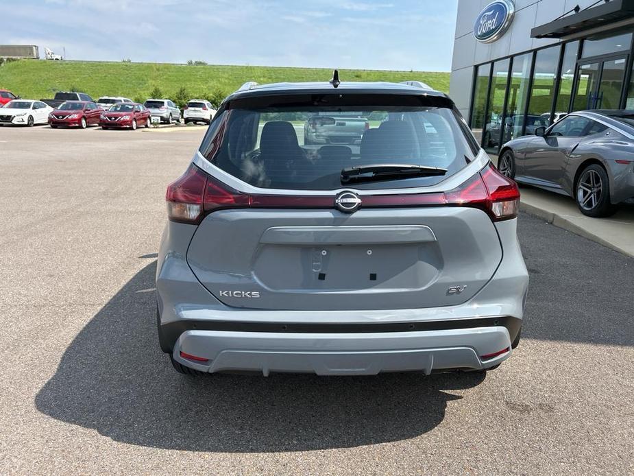 new 2024 Nissan Kicks car, priced at $25,207