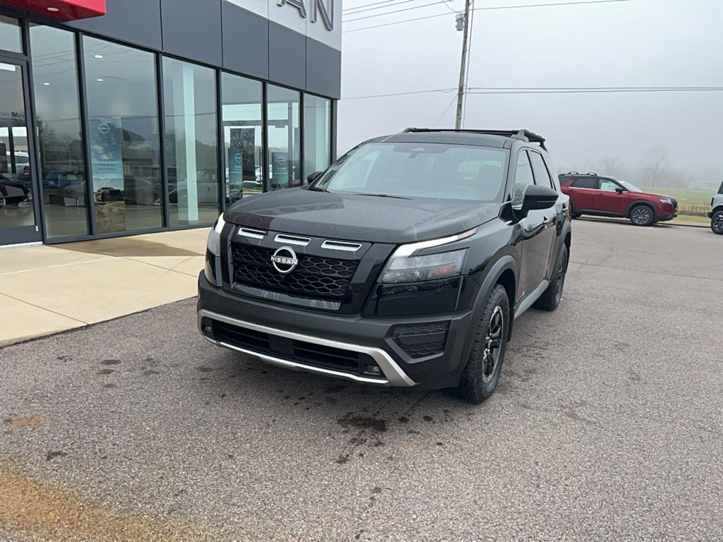 new 2025 Nissan Pathfinder car, priced at $44,491