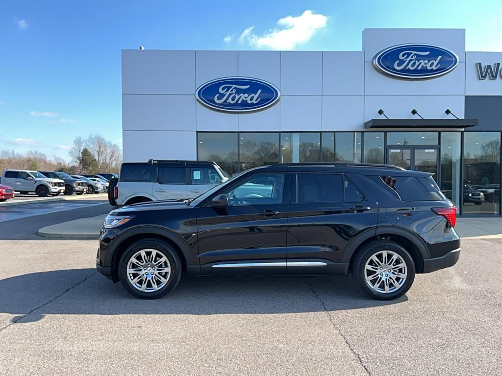 new 2025 Ford Explorer car, priced at $46,583