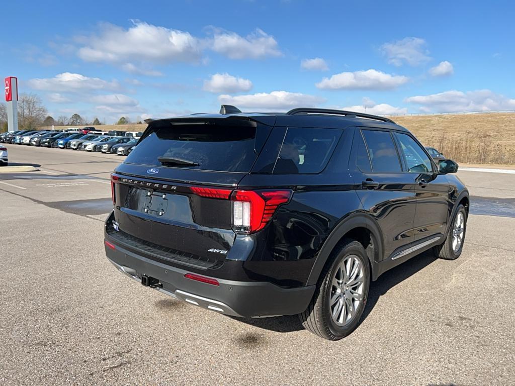 new 2025 Ford Explorer car, priced at $46,583