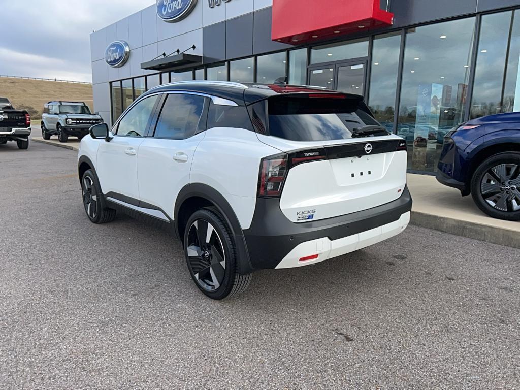 new 2025 Nissan Kicks car, priced at $28,241