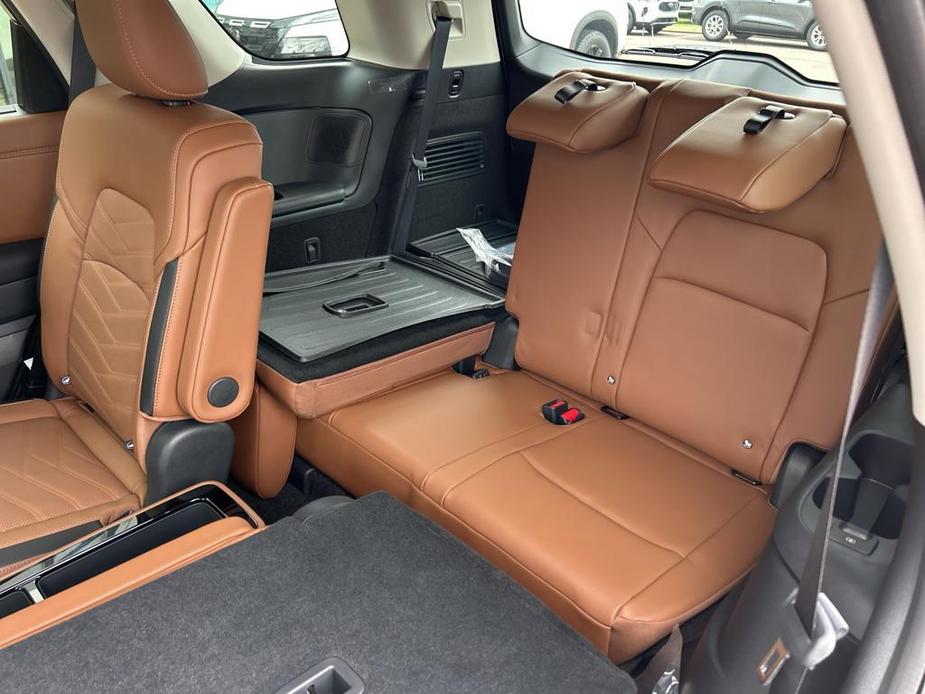 new 2024 Nissan Pathfinder car, priced at $52,262