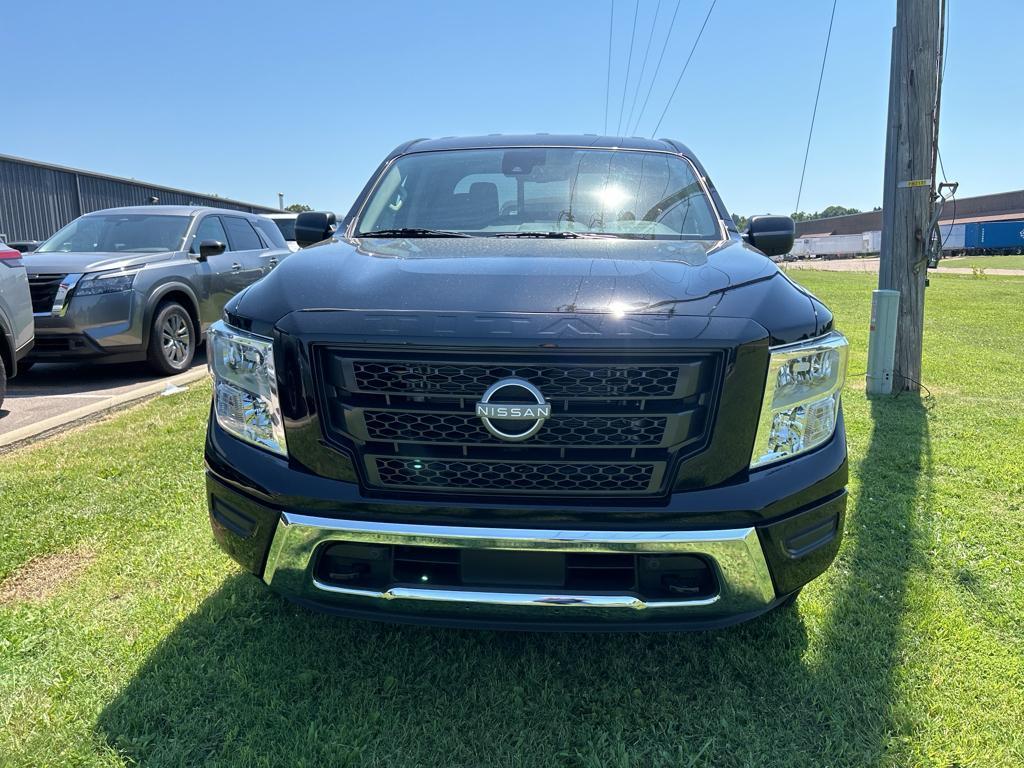 new 2024 Nissan Titan car, priced at $52,040