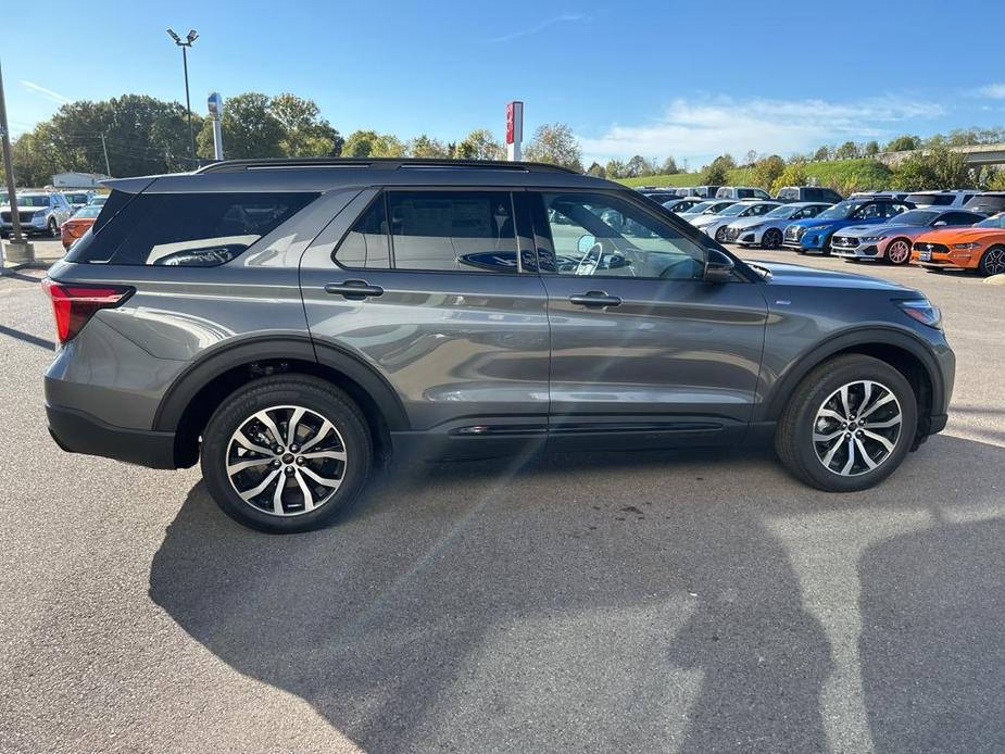 new 2025 Ford Explorer car, priced at $48,143