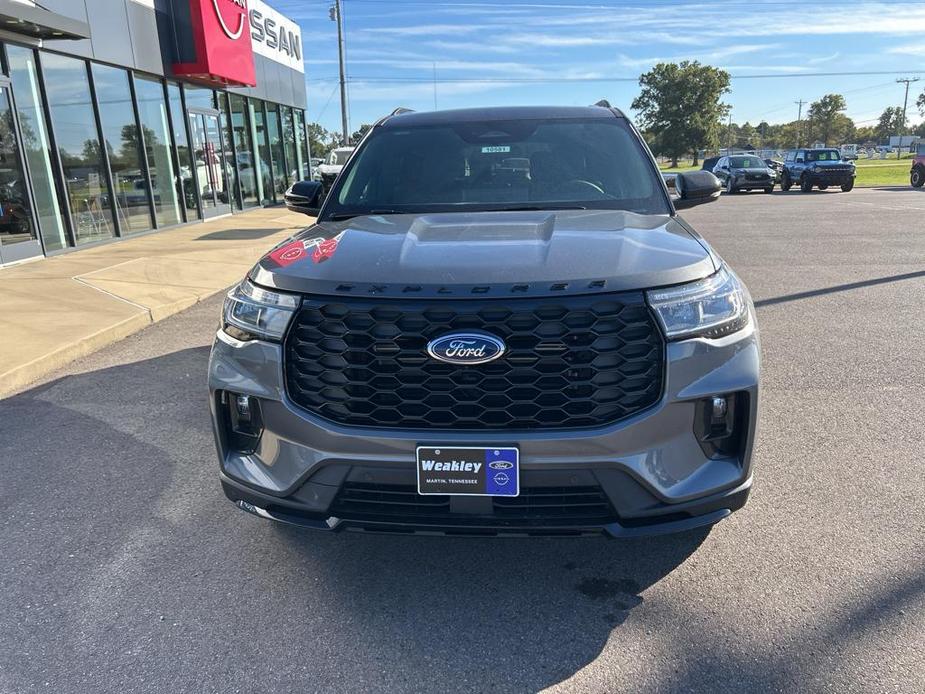 new 2025 Ford Explorer car, priced at $48,143