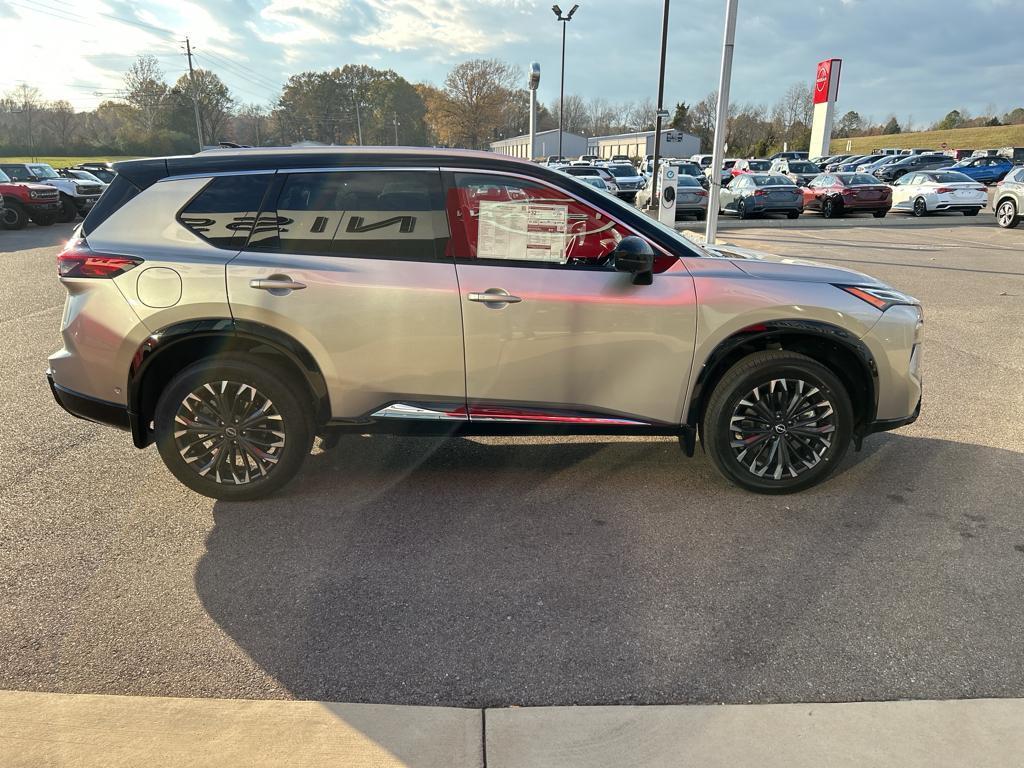 new 2025 Nissan Rogue car, priced at $44,522