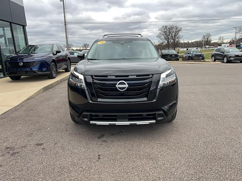 used 2024 Nissan Pathfinder car, priced at $36,995