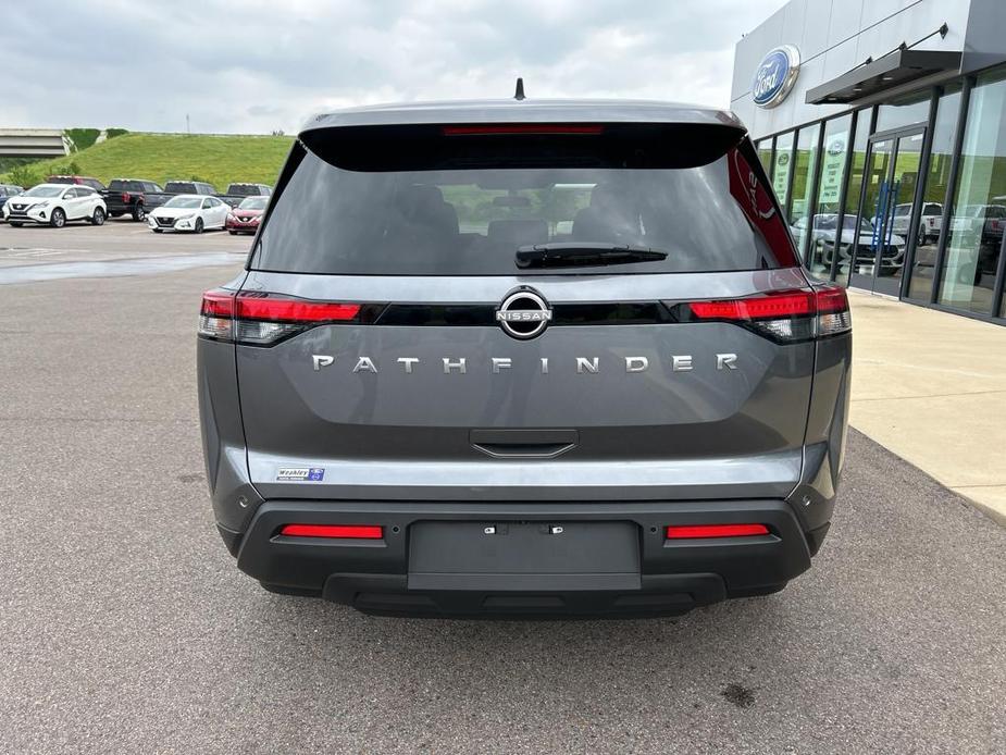 new 2024 Nissan Pathfinder car, priced at $35,723
