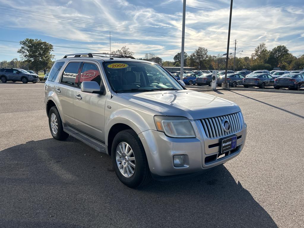 used 2009 Mercury Mariner car, priced at $3,995