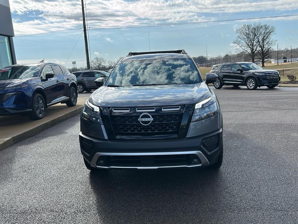 new 2025 Nissan Pathfinder car, priced at $44,500