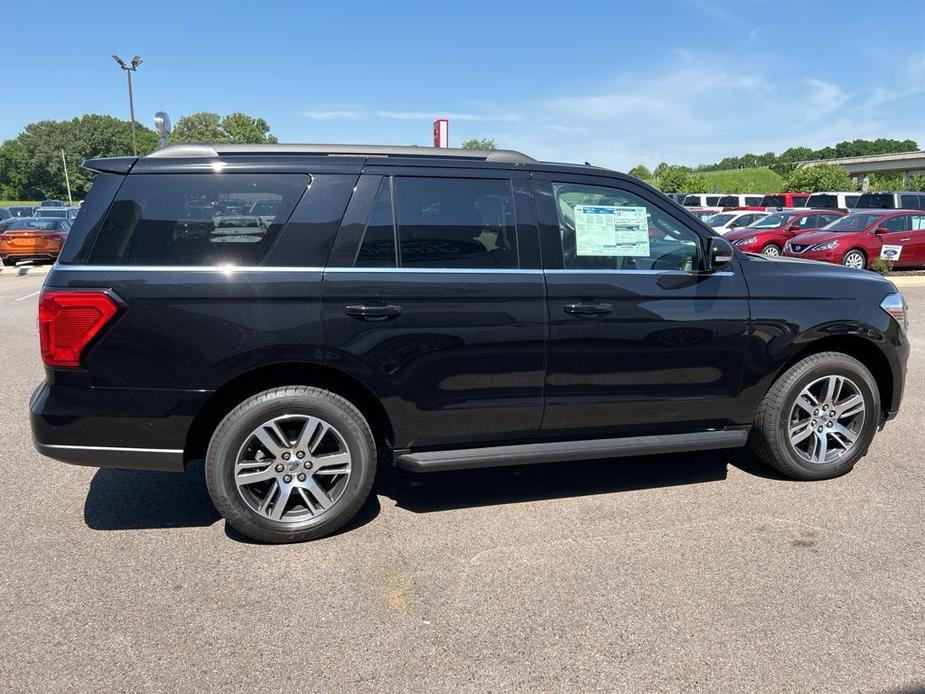 new 2024 Ford Expedition car, priced at $68,547