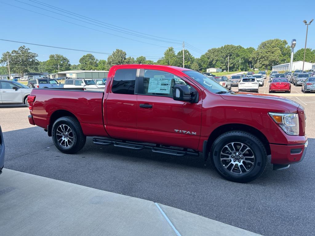 new 2024 Nissan Titan car, priced at $51,726