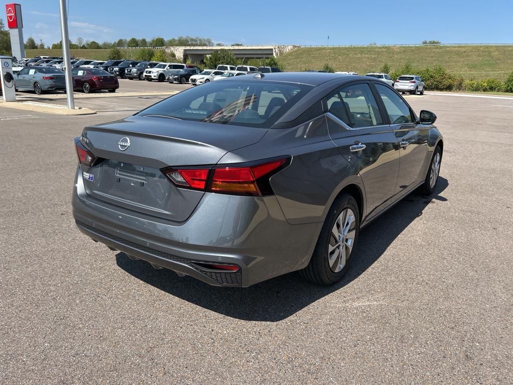 new 2025 Nissan Altima car, priced at $27,068