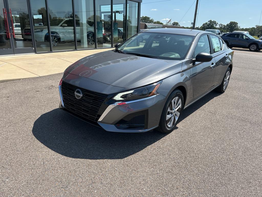 new 2025 Nissan Altima car, priced at $27,068