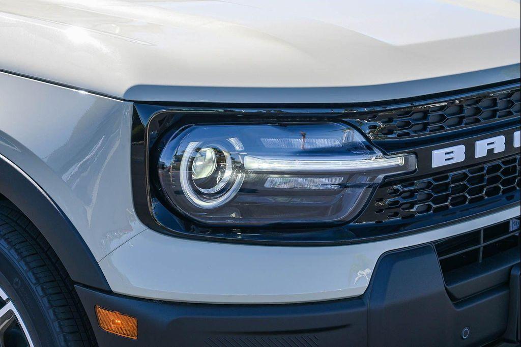 new 2025 Ford Bronco Sport car, priced at $38,880