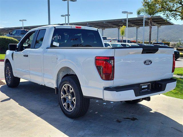 new 2025 Ford F-150 car, priced at $42,611