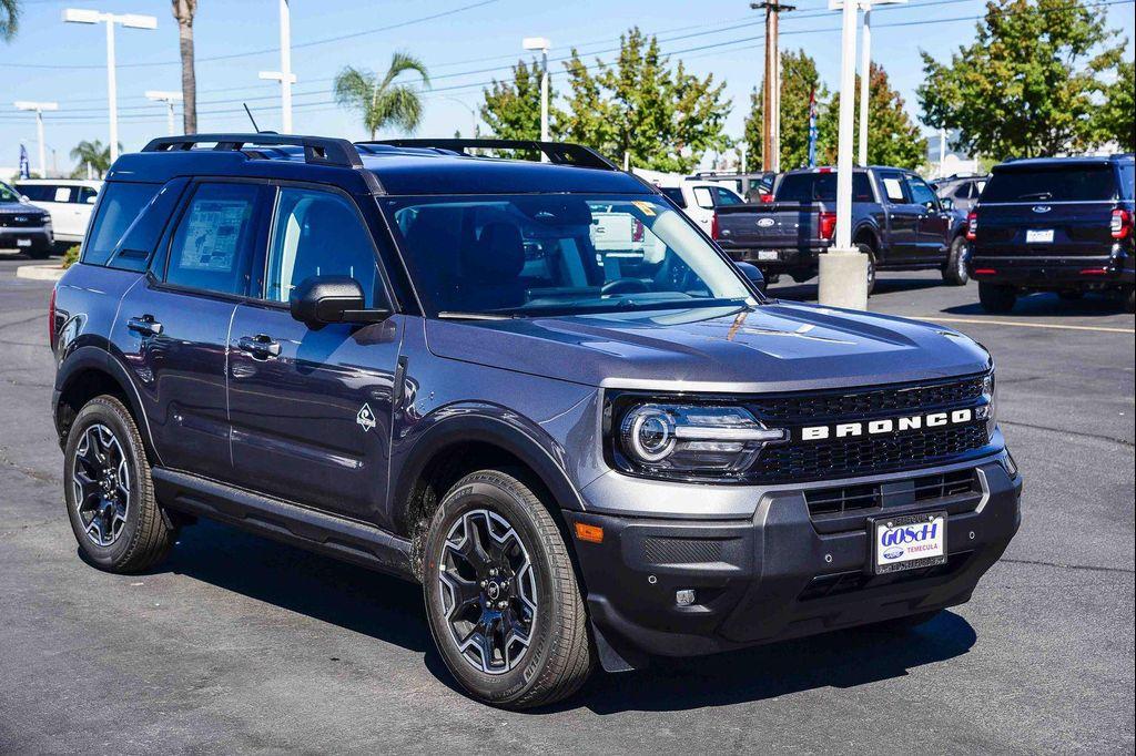 new 2025 Ford Bronco Sport car, priced at $38,985