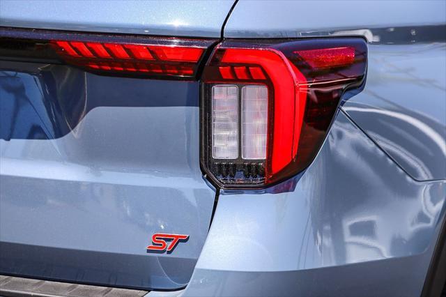 new 2025 Ford Explorer car, priced at $61,725