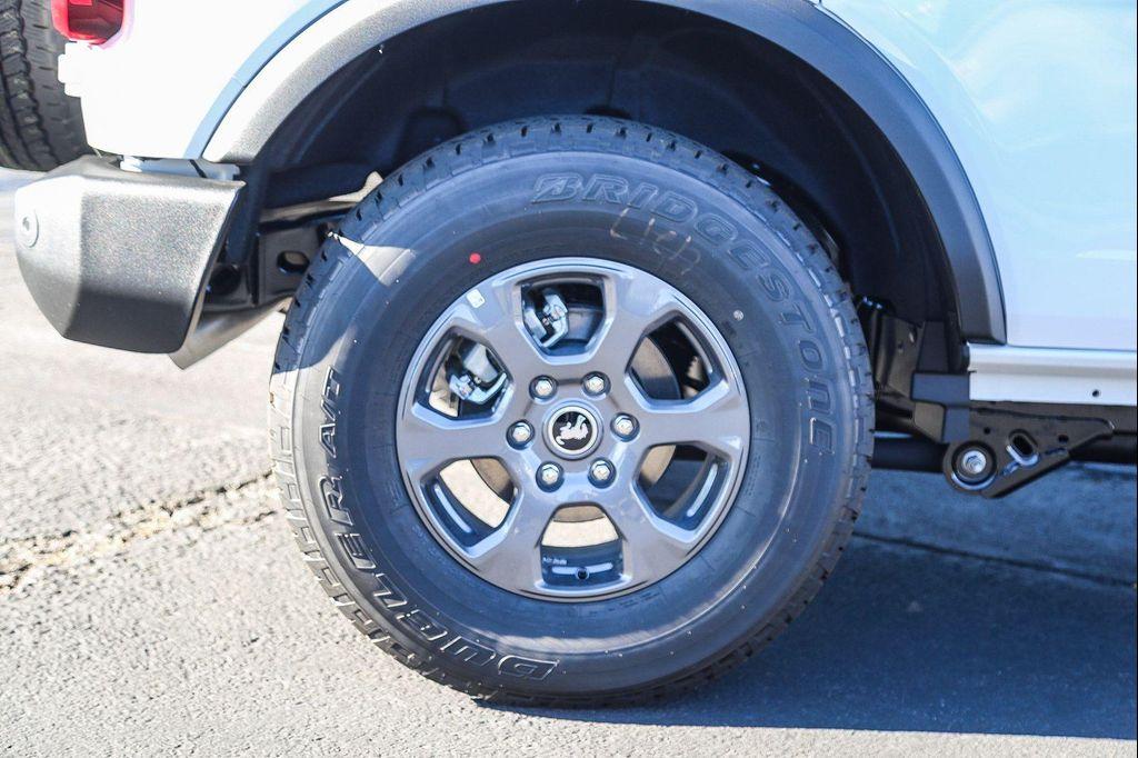 new 2025 Ford Bronco car, priced at $46,595