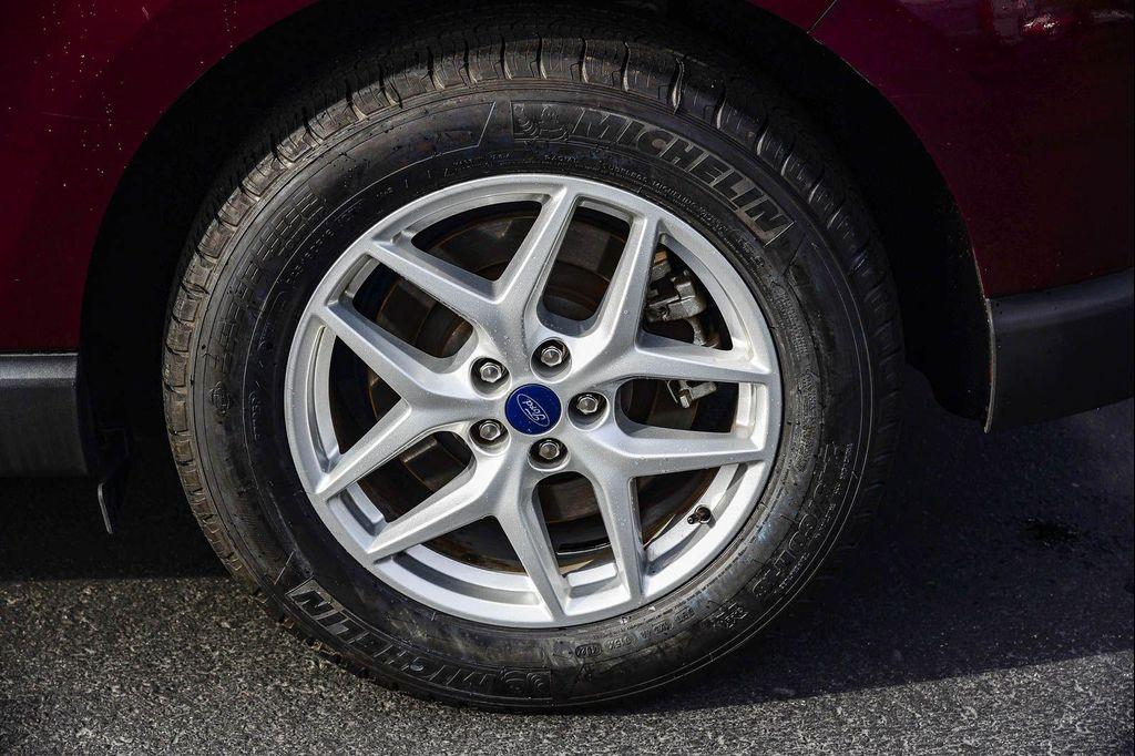 used 2022 Ford Edge car, priced at $22,995