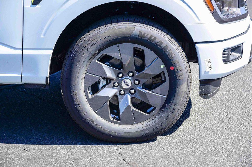 new 2025 Ford F-150 car, priced at $47,225