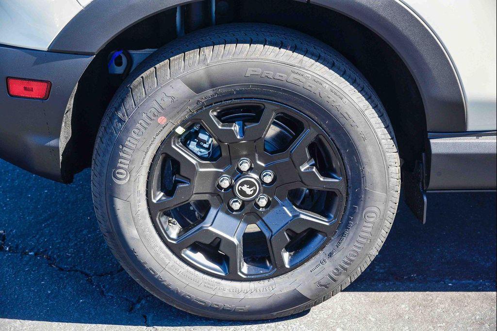 new 2025 Ford Bronco Sport car, priced at $35,780