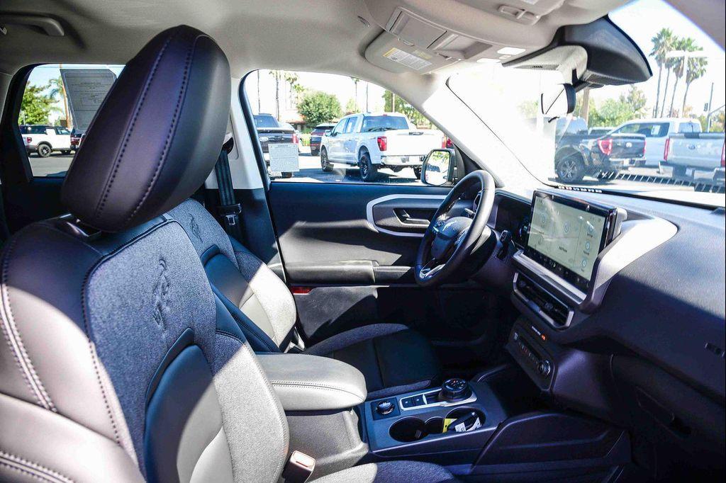 new 2025 Ford Bronco Sport car, priced at $35,780