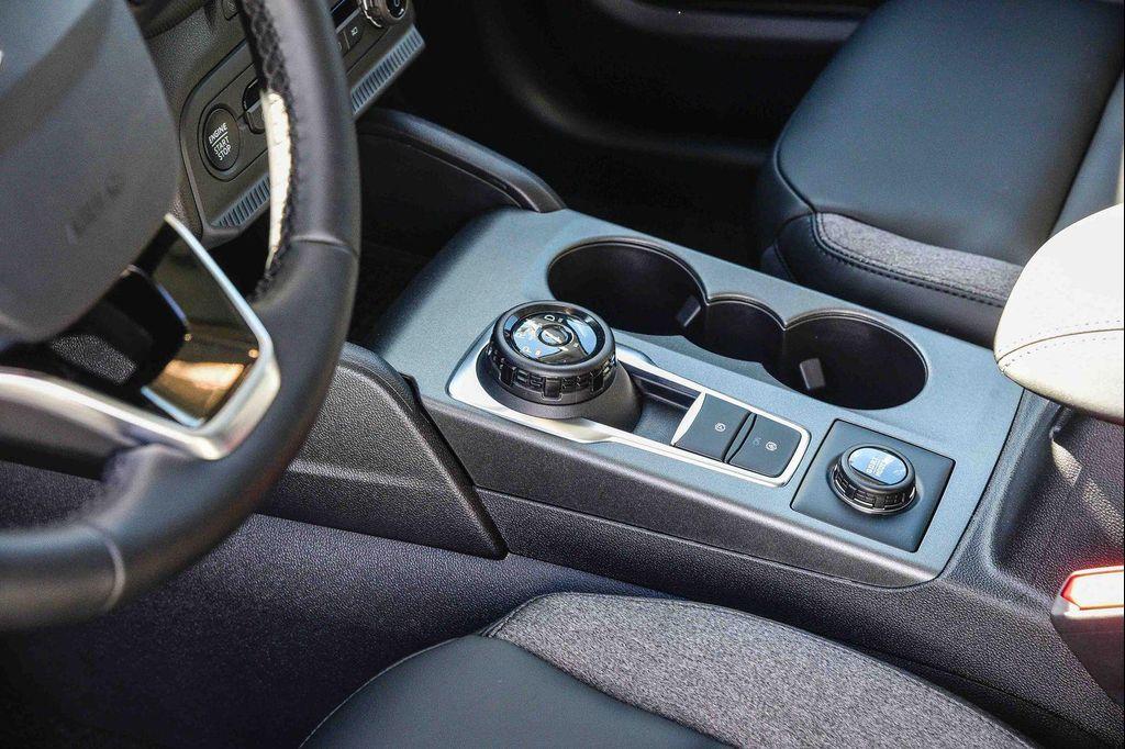 new 2025 Ford Bronco Sport car, priced at $35,780