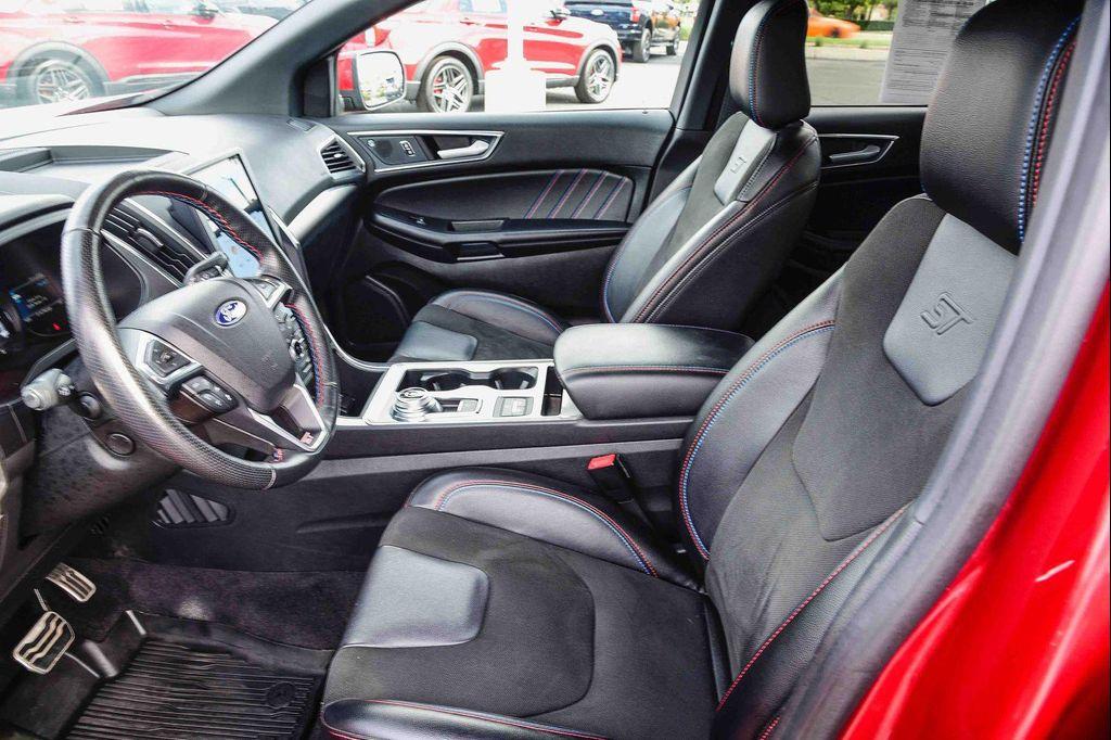 used 2024 Ford Edge car, priced at $33,995