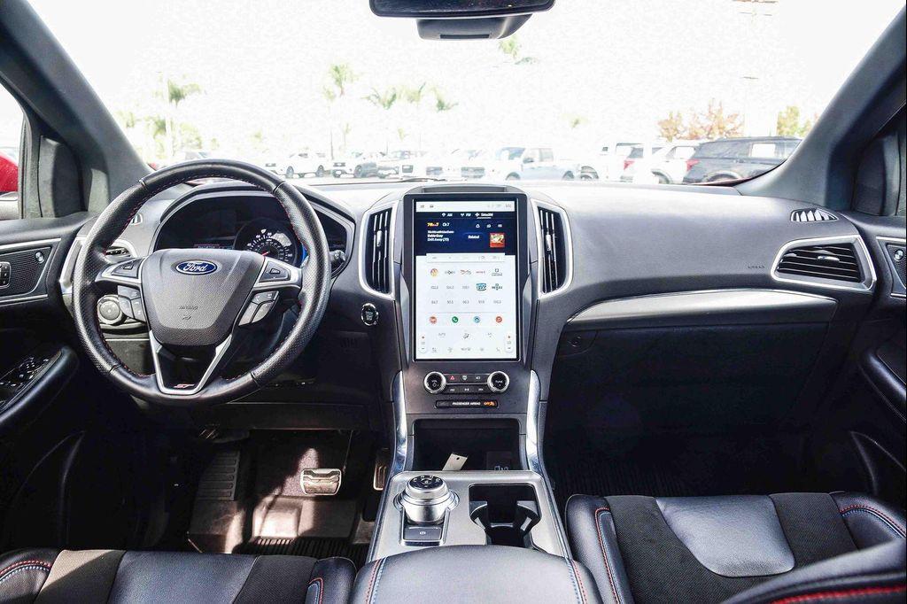 used 2024 Ford Edge car, priced at $33,995