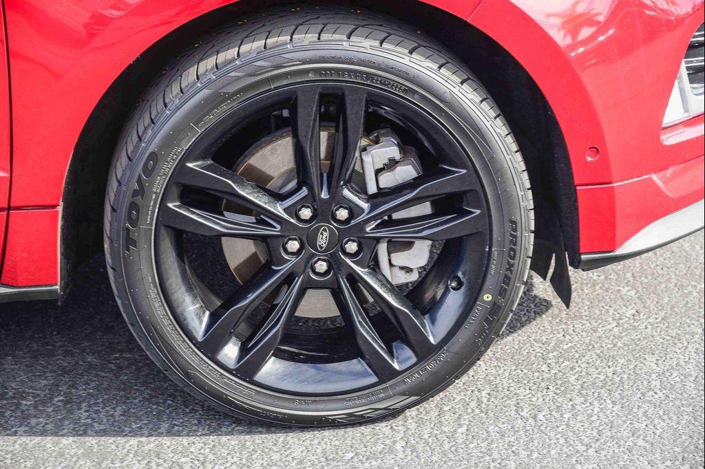 used 2024 Ford Edge car, priced at $33,995