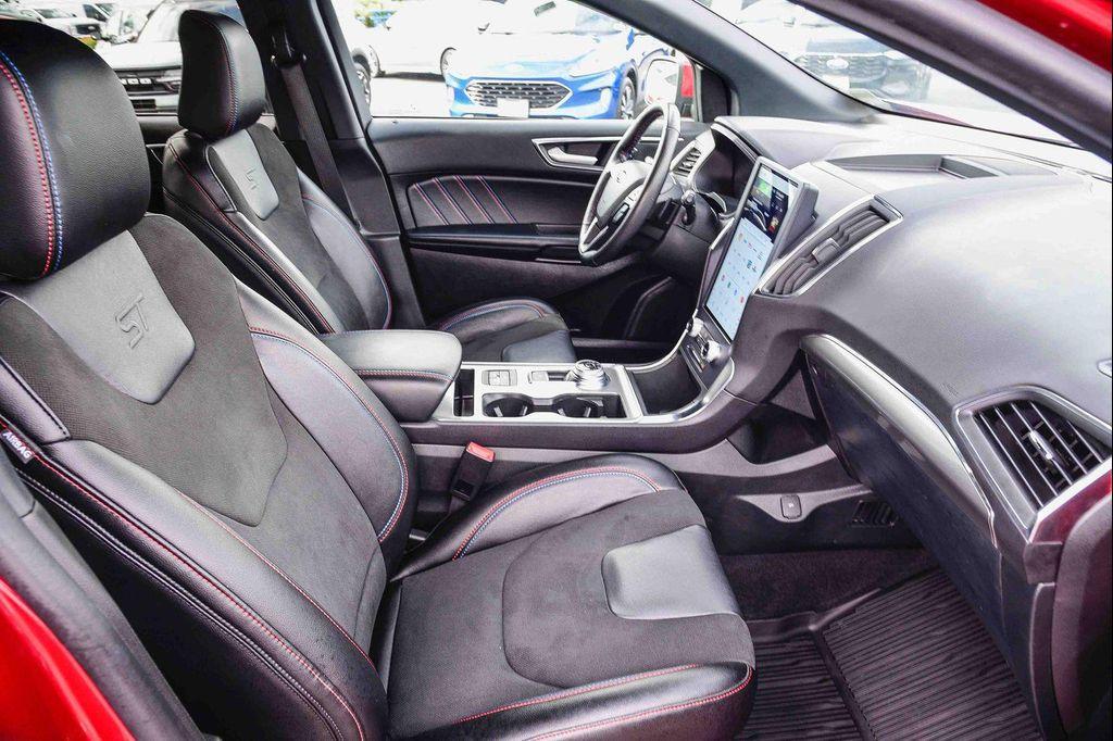 used 2024 Ford Edge car, priced at $33,995