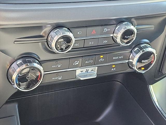 new 2025 Ford F-150 car, priced at $72,620