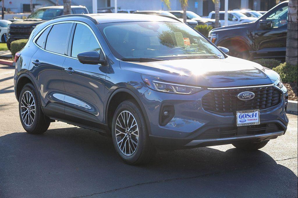 new 2025 Ford Escape PHEV car, priced at $37,925